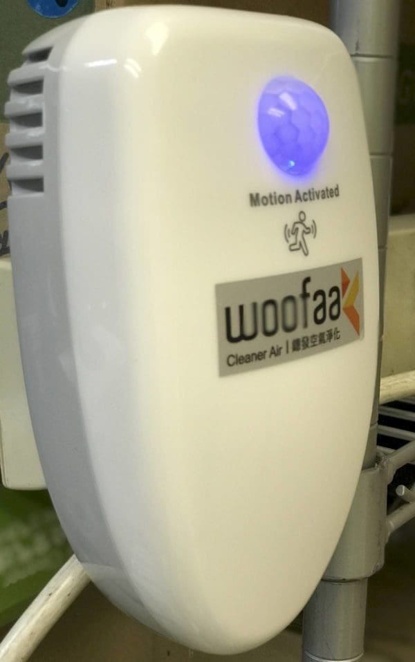 UVC 空氣殺菌消毒淨化機 連感應夜燈 即插即用 Ai202